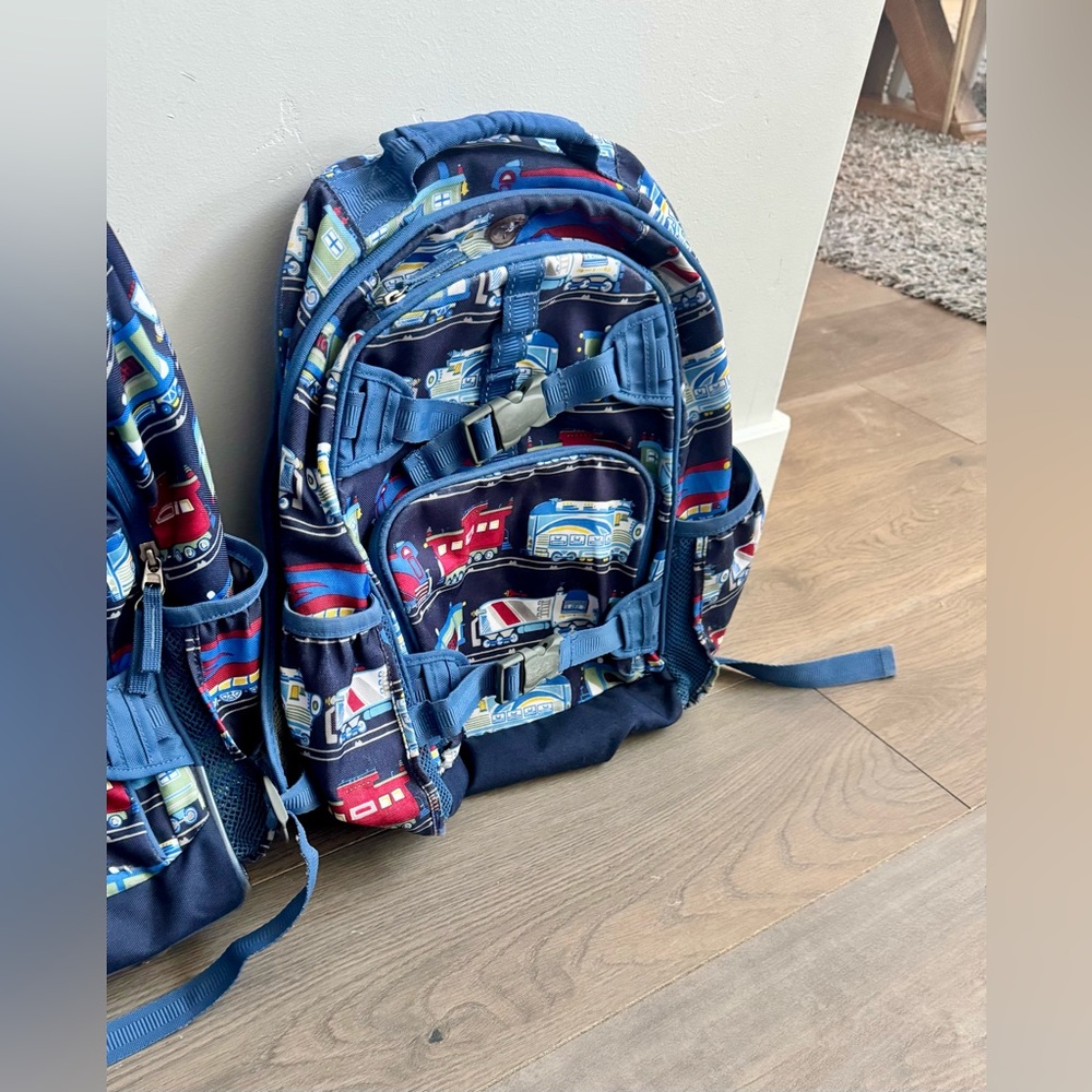 Pottery Barn Kids Mackenzie Rolling Backpack/Luggage Set Train Print - Picture 3 of 11